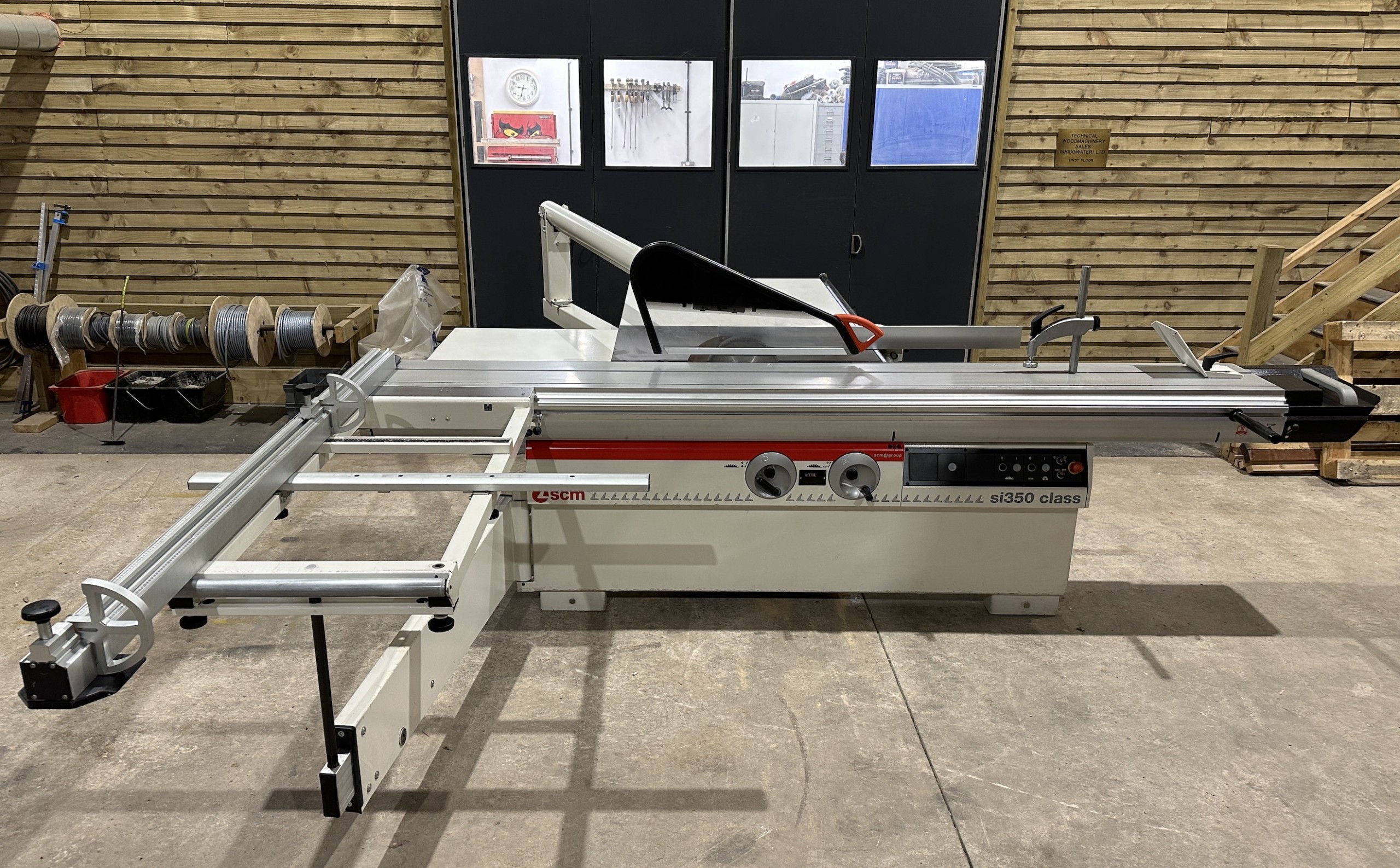 Used SCM panelsaw model SI350 Class.