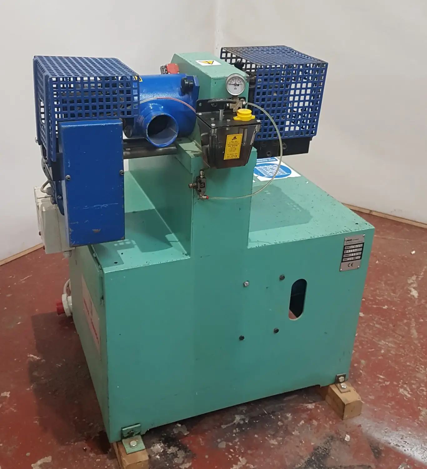 brusa ta30 dowel making milling machine